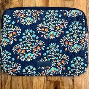 Vera Bradley laptop case!